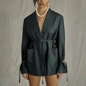 SISTERS & SEEKERS Fauna Blazer